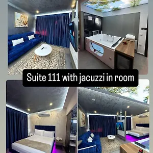 holiday-tirana.albaniahotels.org/