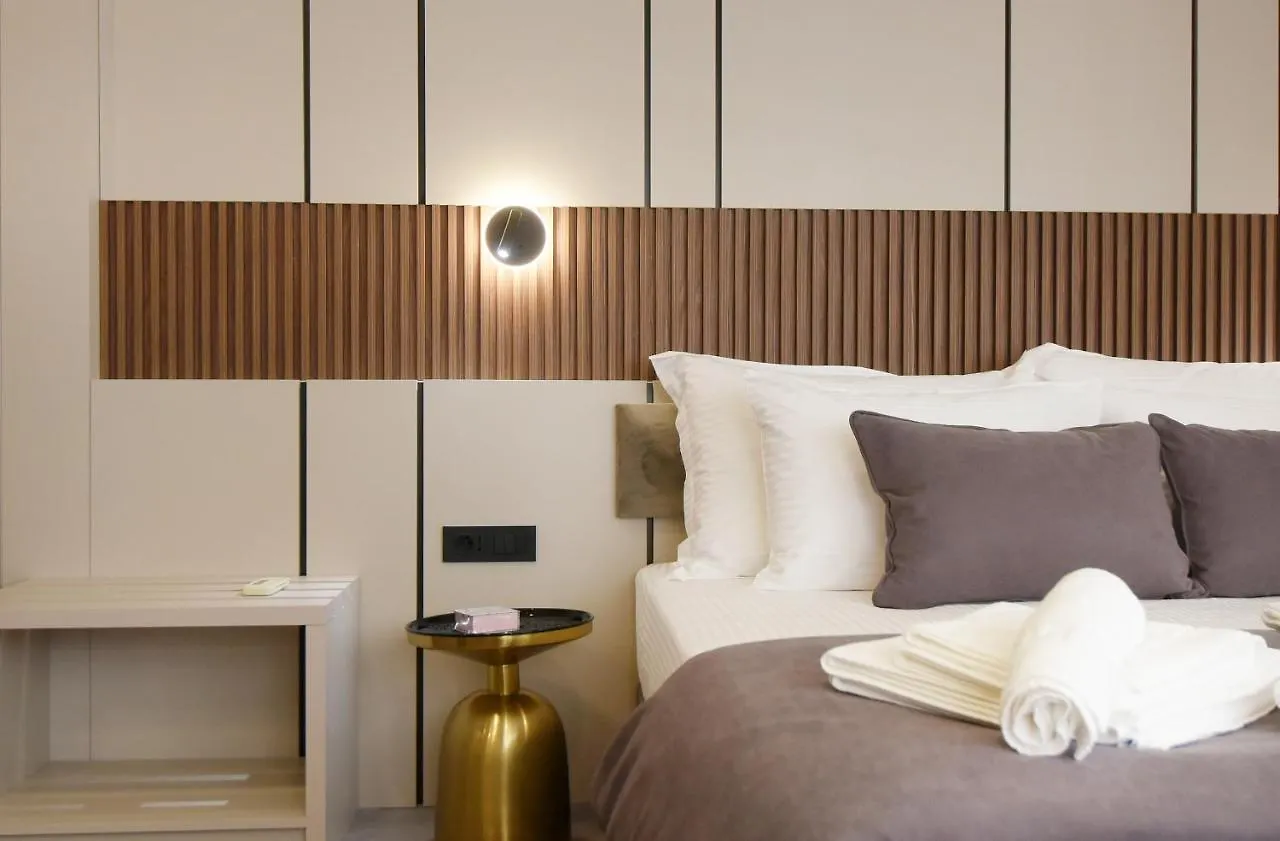 Grandeur Apartments PUY